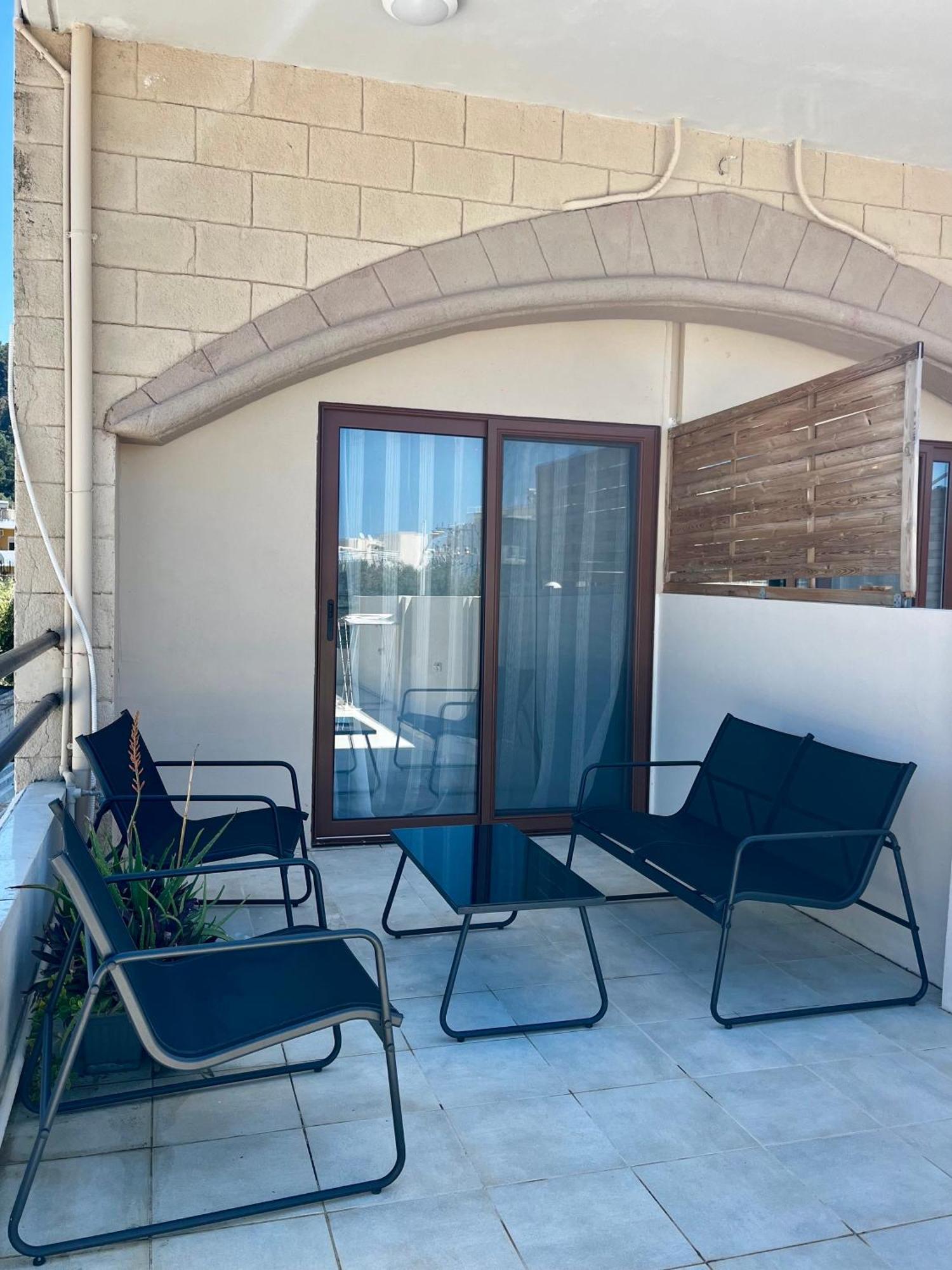 Sapphire Home Ixia  Exterior foto